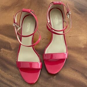 Micheal Kors | Stilletos | Red